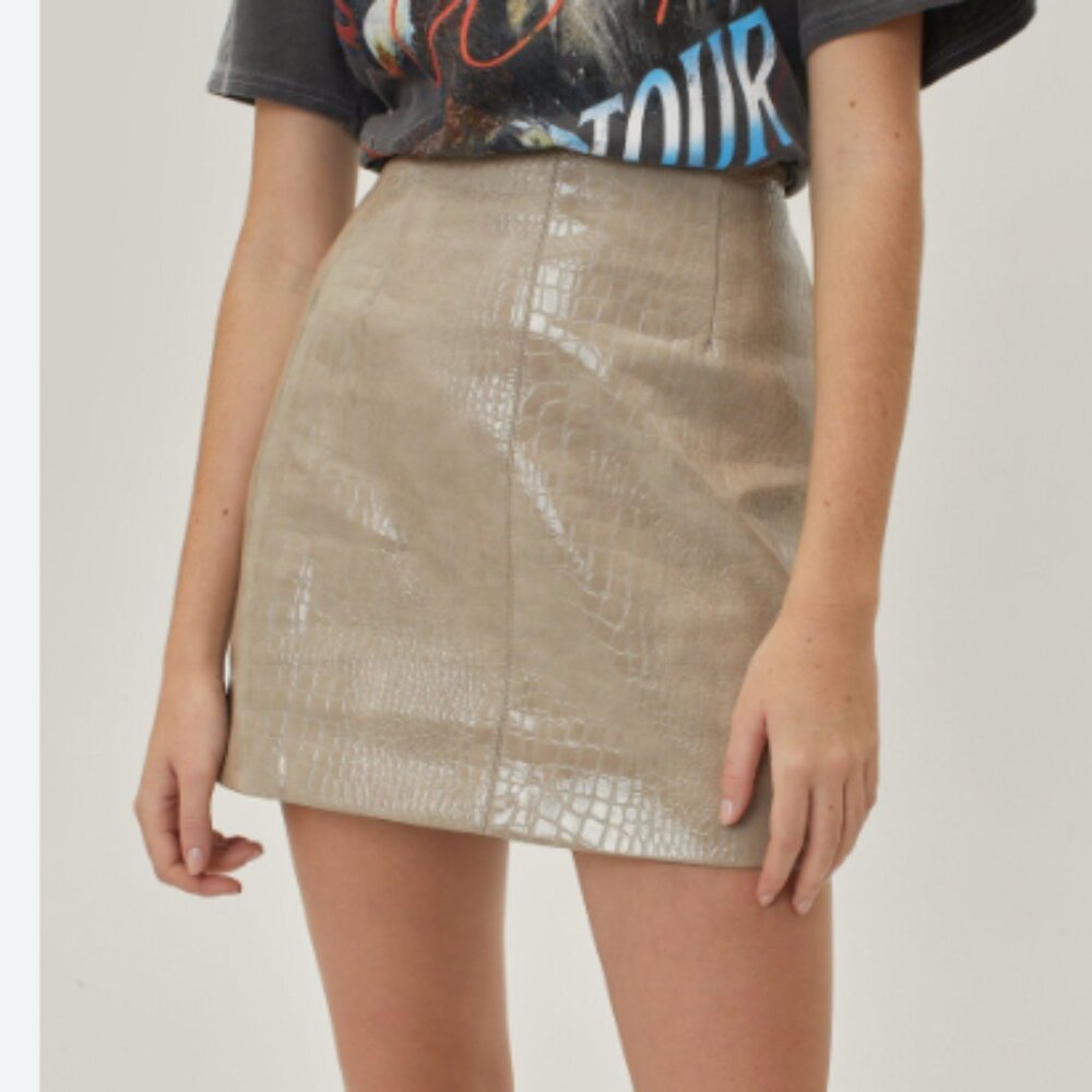 ⭐️ Faux Leather Croc Snake Python Artsy Trendy Patent Boho Party Chic Mini Skirt